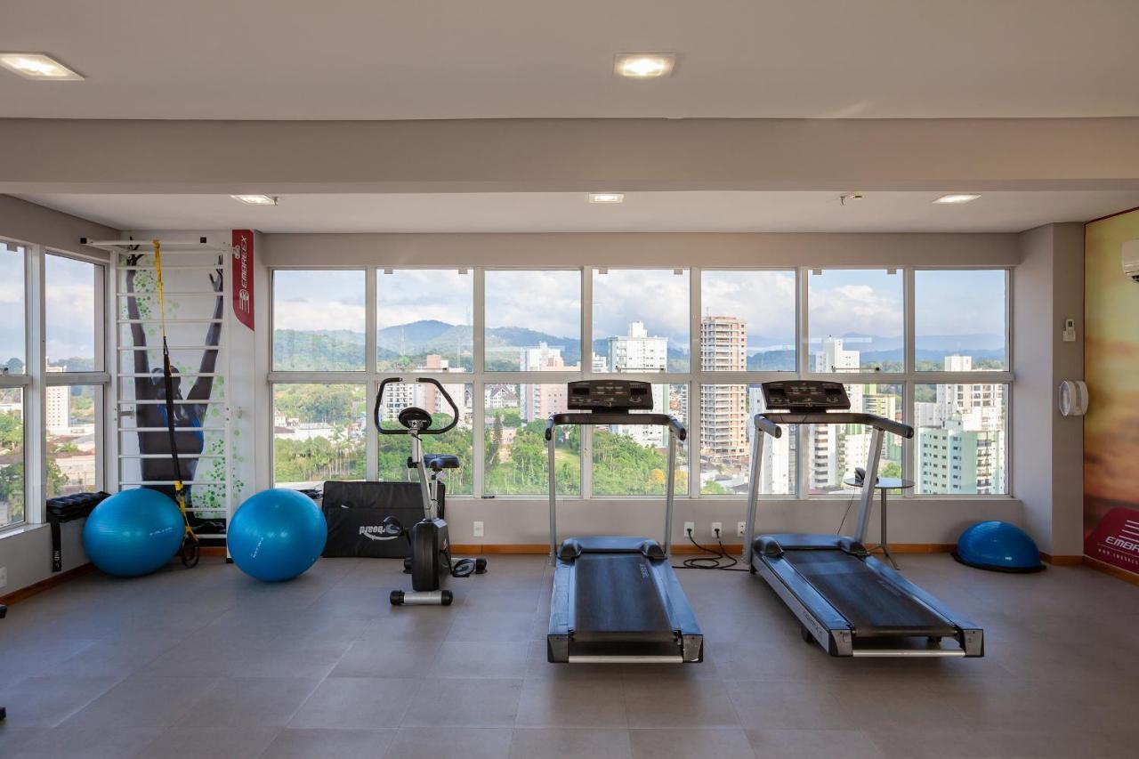 Tri Hotel Executive Brusque Ngoại thất bức ảnh