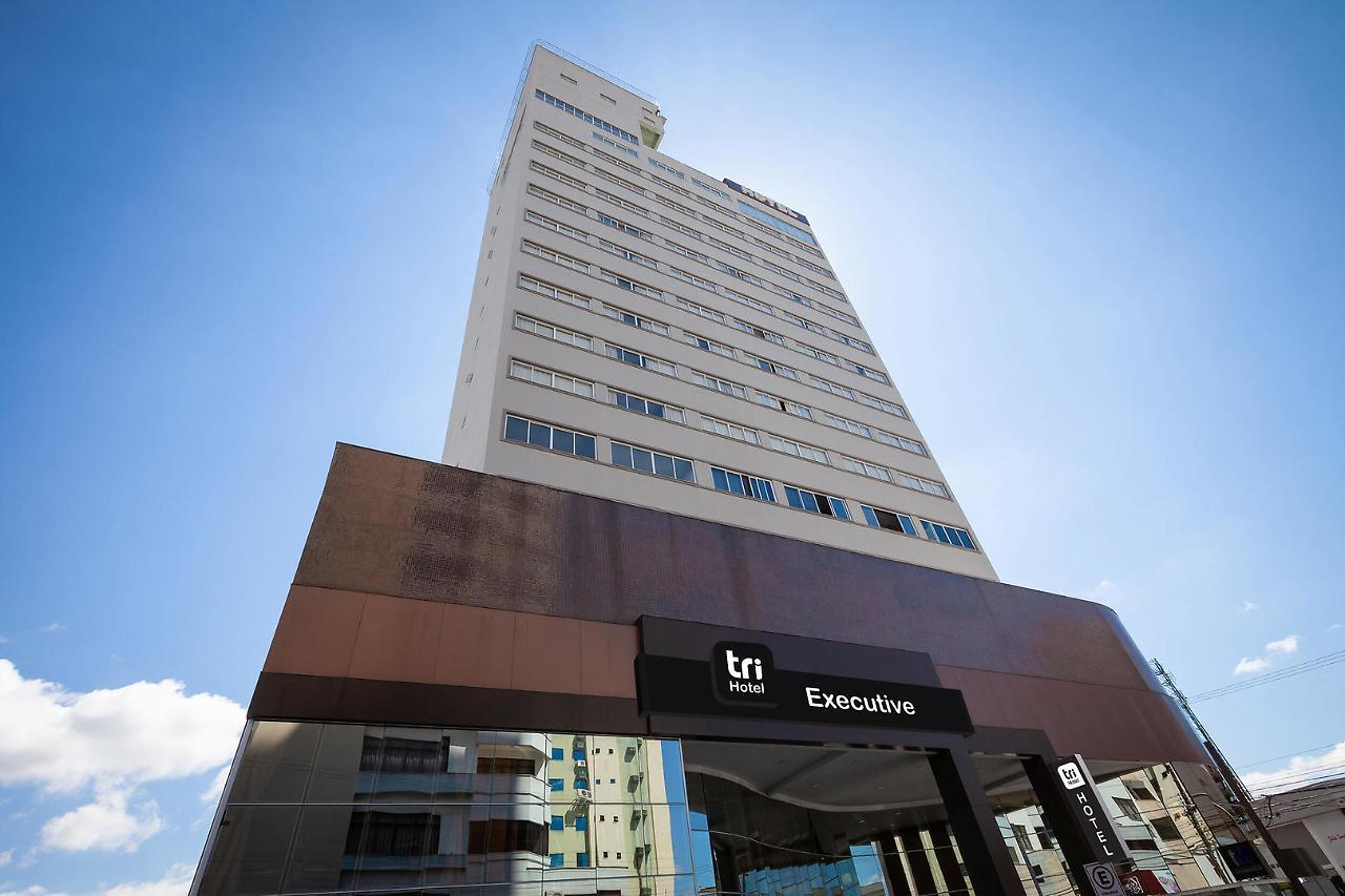 Tri Hotel Executive Brusque Ngoại thất bức ảnh
