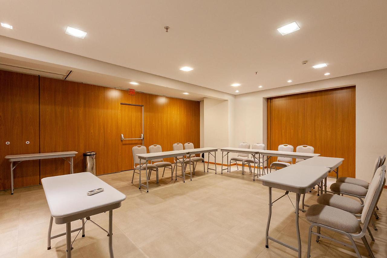 Tri Hotel Executive Brusque Ngoại thất bức ảnh