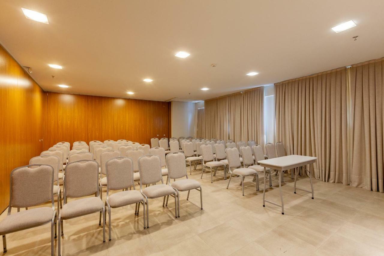 Tri Hotel Executive Brusque Ngoại thất bức ảnh